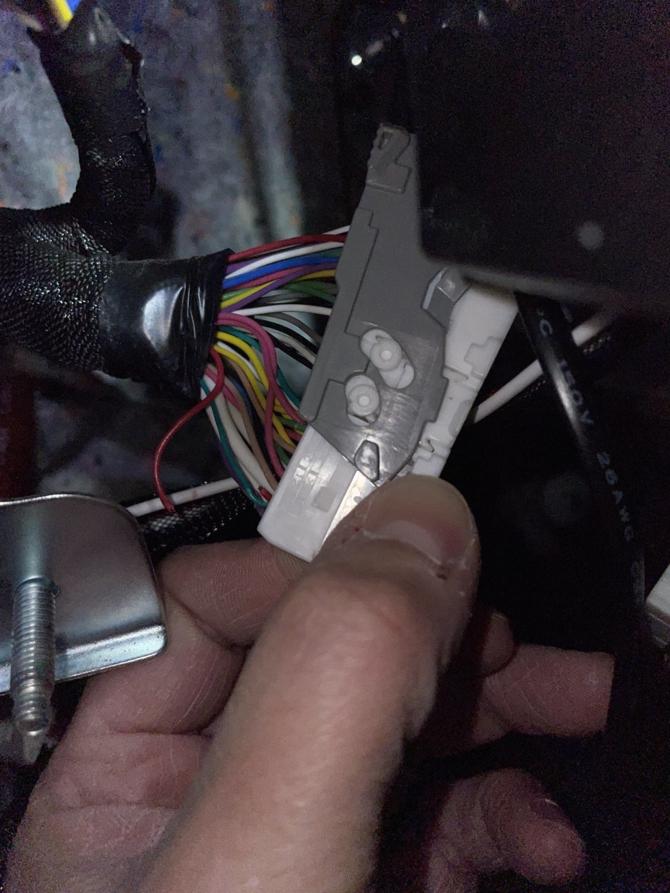 Red wire.jpg