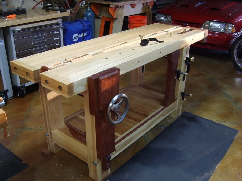 ReedRoubo8-1_c690ef7e9cf71eece31bc29a1698d01f2136ba3e.jpg