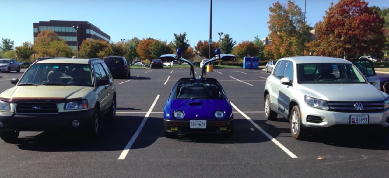 Regular-Car-Reviews-Autozam-AZ-1.jpg