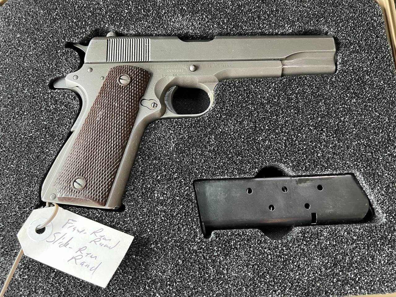 Rem Rand 1911a1 right Sn 2065389.jpg