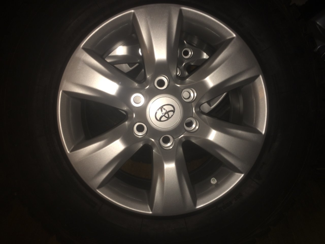 replica wheels.jpg