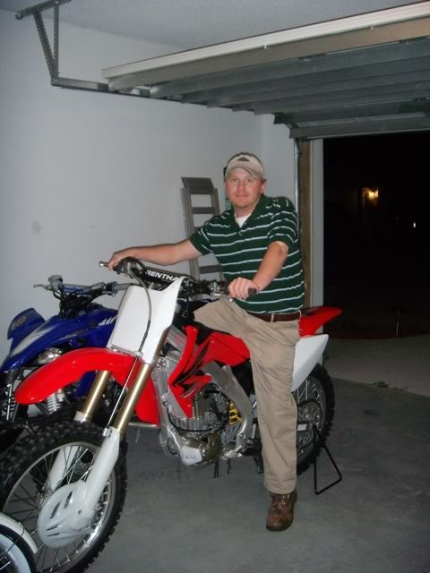 RESIZEDirtbike3_865ddaafaeb52dd37861c191db0da0a1f5279384.jpg