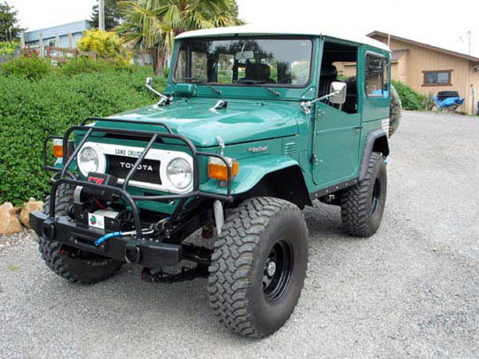 Restored-FJ40-Land-Cruiser.jpg