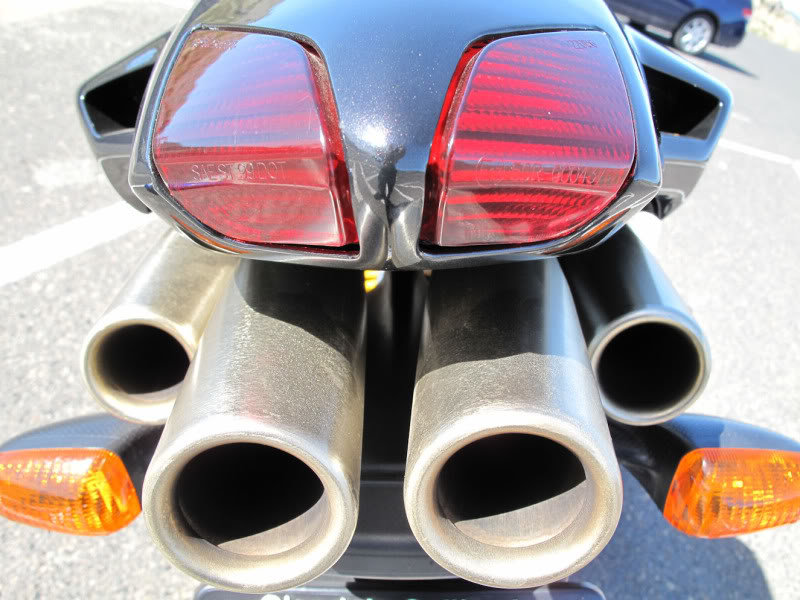 Rg3exhaust2_b8d684ec9a5e11145d42fcc72a28bd6a7db85bc9.jpg