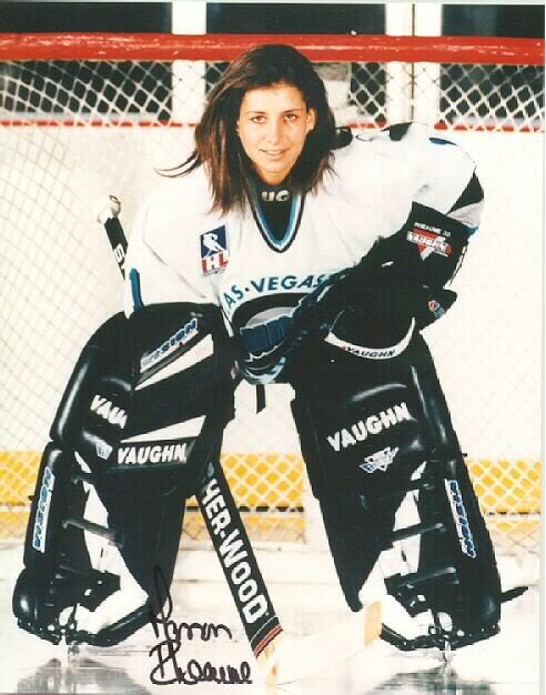 rheaumelasvegas_63785b32e053346261e7dac7e484672931286602.jpg