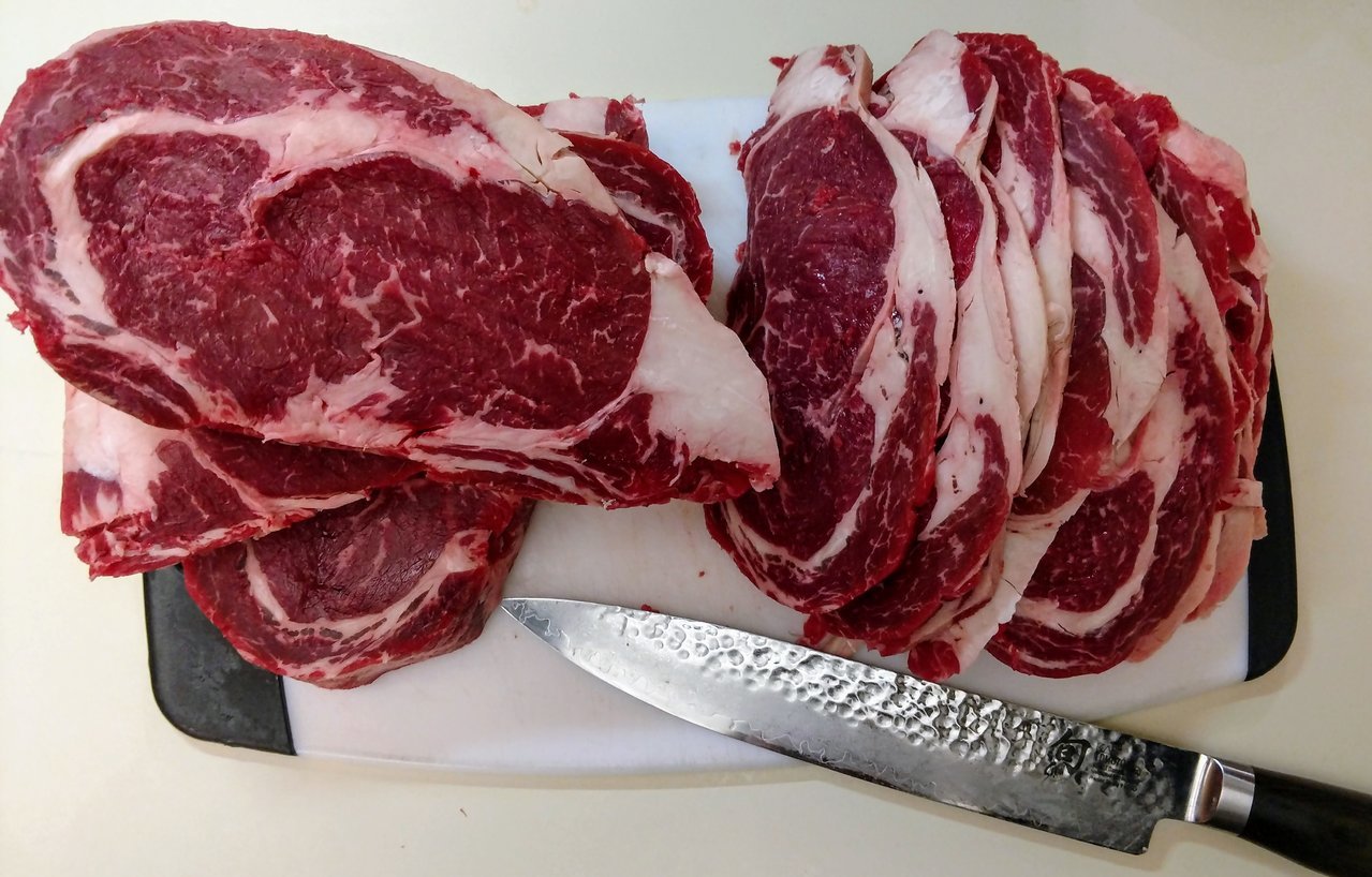 Ribeye sliced.jpg