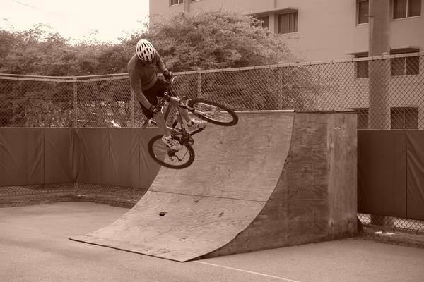 ride_90ca0a06f0f01454a4e83cc041f625225f90db8a.jpg