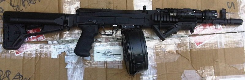 rifle_1_2_c06277685cc8a24ab455f00f351495d9f6b2b686.jpg
