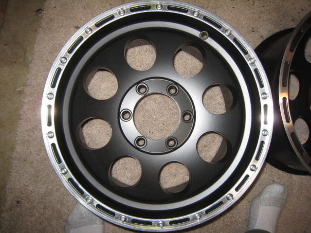 rivets.jpg