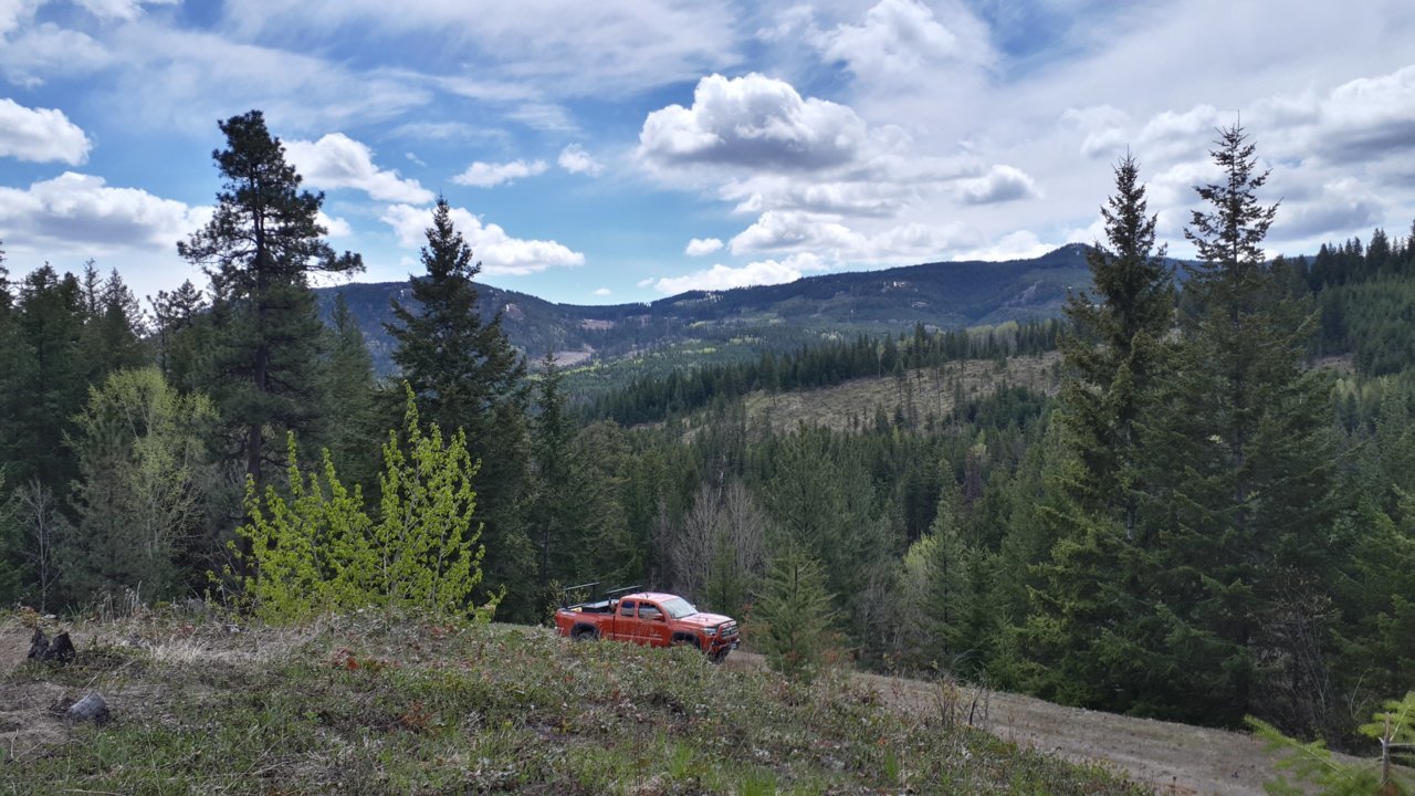 road-truck-valley.jpg