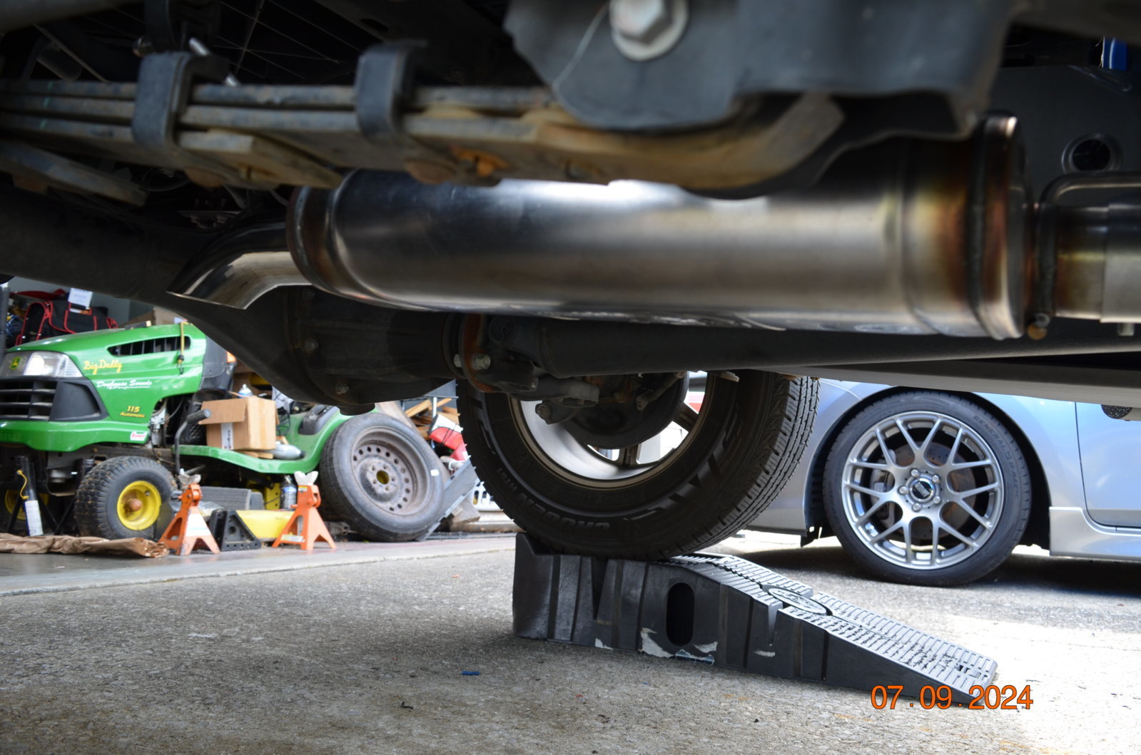 Rockcrawler Exhaust Installed (2).jpg