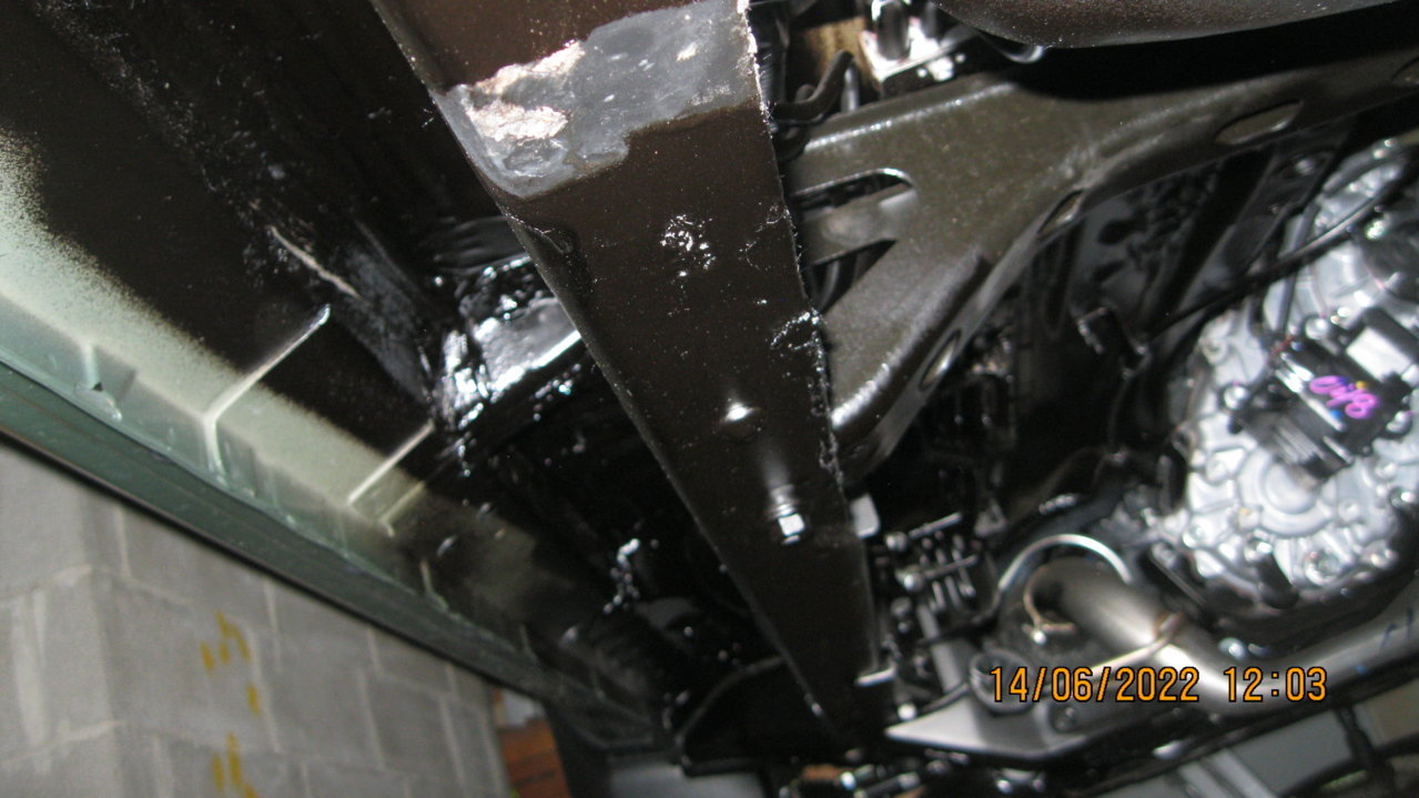 rocker, hoist lift foot, frame cross member.jpg