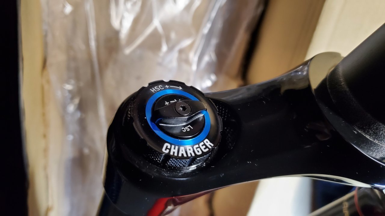 Rockshox-Lyrik-Ultimate-203024_3f3dc5aee558e8ce538bd8725516a47aa7ba8d8a.jpg