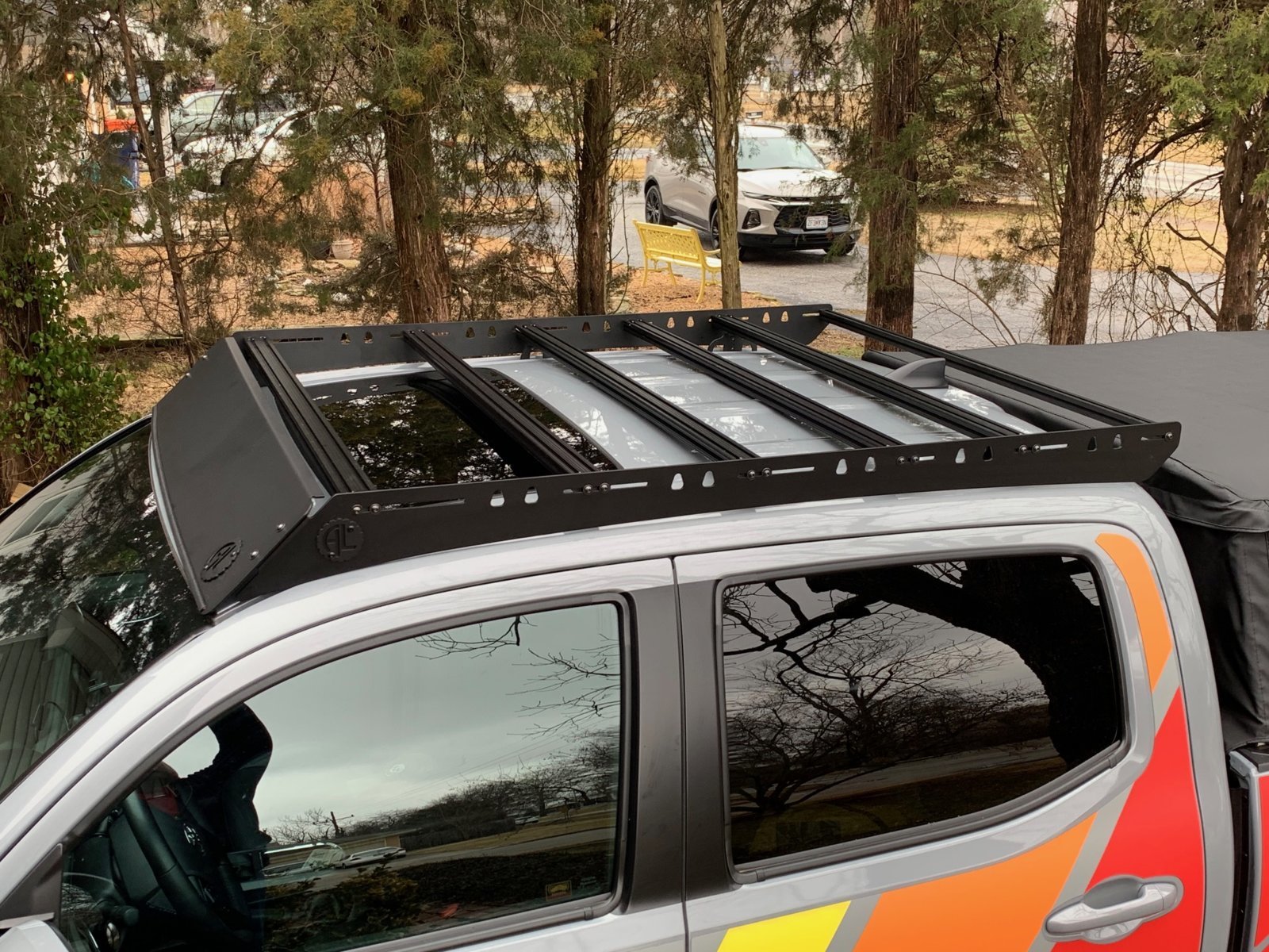 Roof Rack 02.jpg