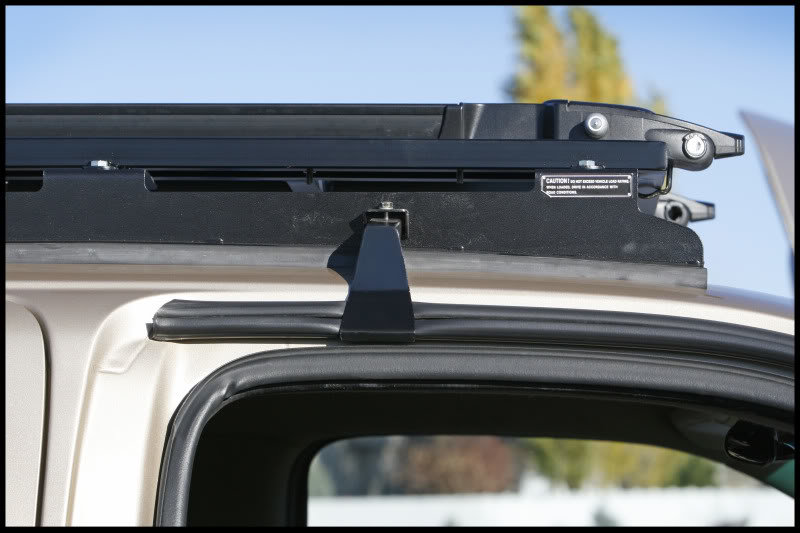 roofrack_detail3_9ce8b277531e5d437c9d4b7c2038f436464251b9.jpg