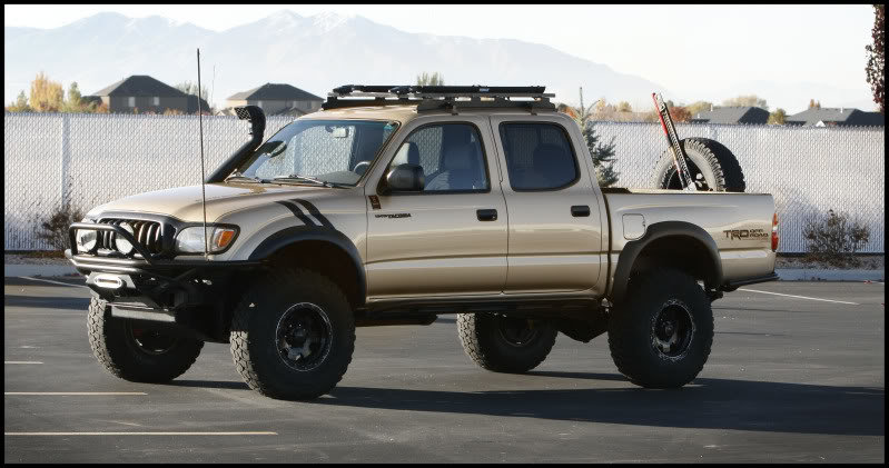Roofrack_frntcrnr_c7ea3ee2fc2b6d131c18a8b7421512fb8ecdc68c.jpg