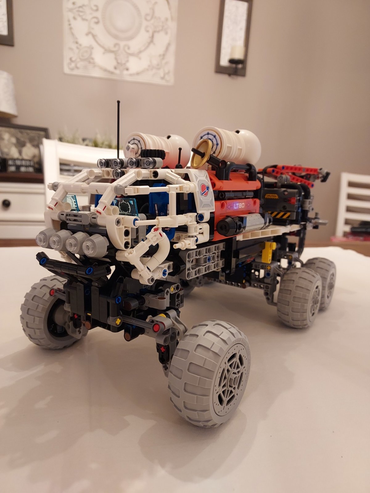 rover1.jpg