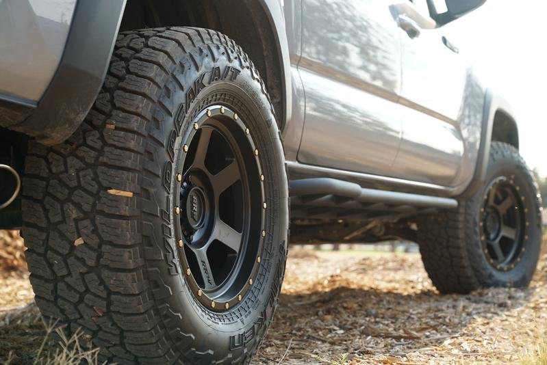 RR4-V_TRD_PRO_Tacoma_2_800x.jpg