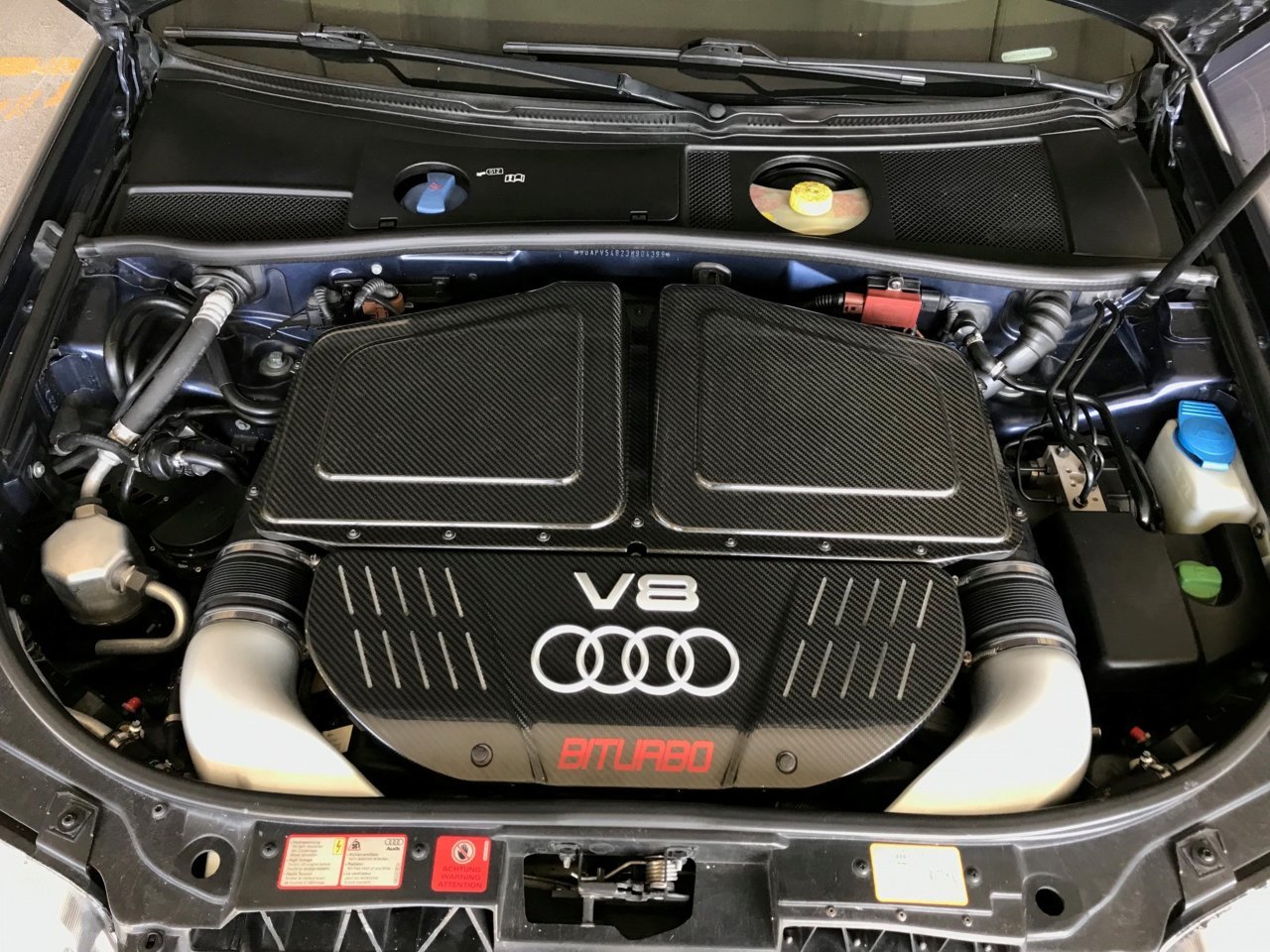 RS6 Engine.jpg