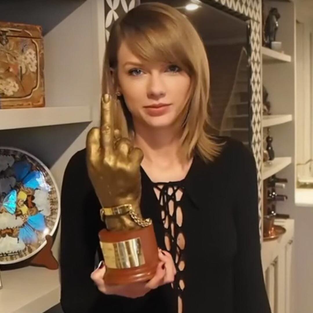 rs_600x600-160219050353-600.Taylor-Swift-FB-021916.jpg