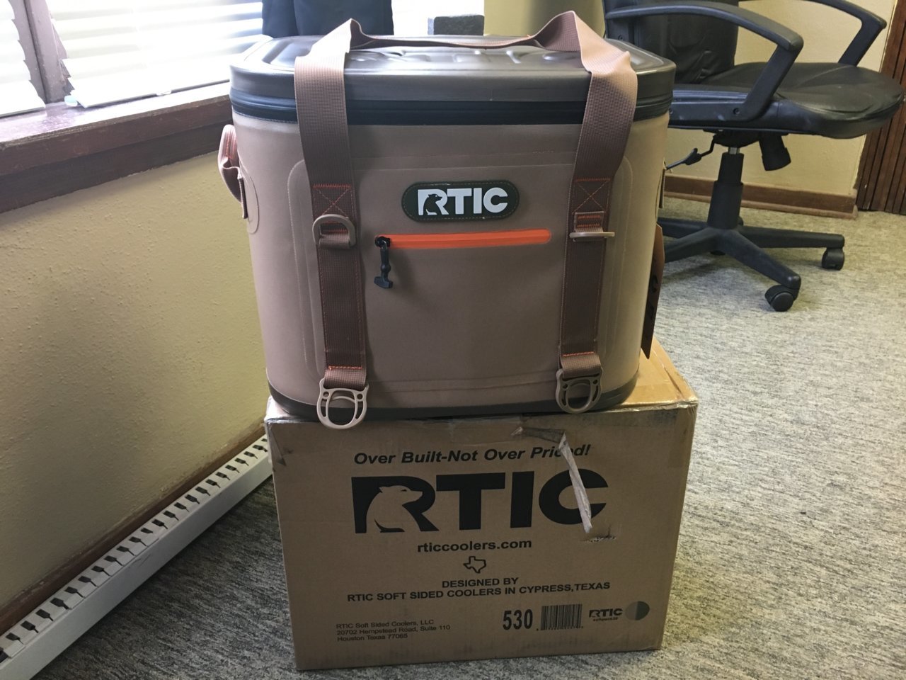 RTIC Outdoors - Yeah, it floats. The RTIC Soft Pack 30.