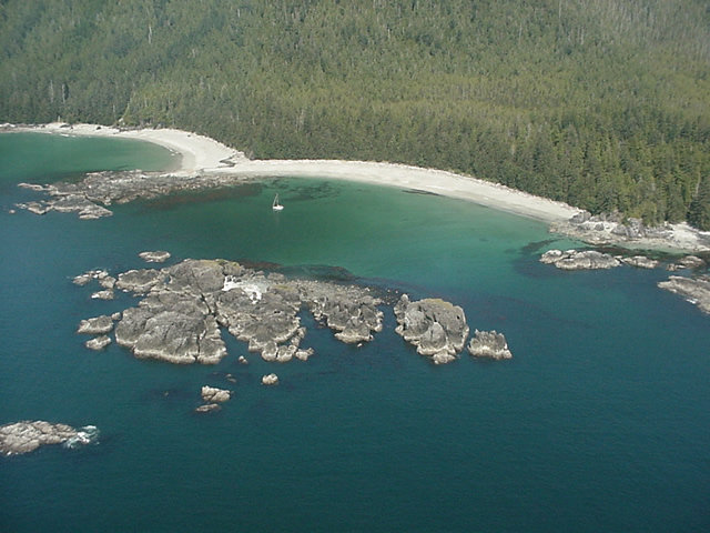 rugged point kyuquot2.jpg