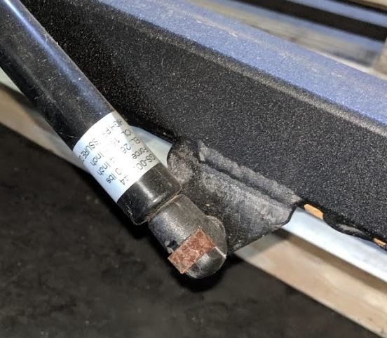 rusted strut.jpg
