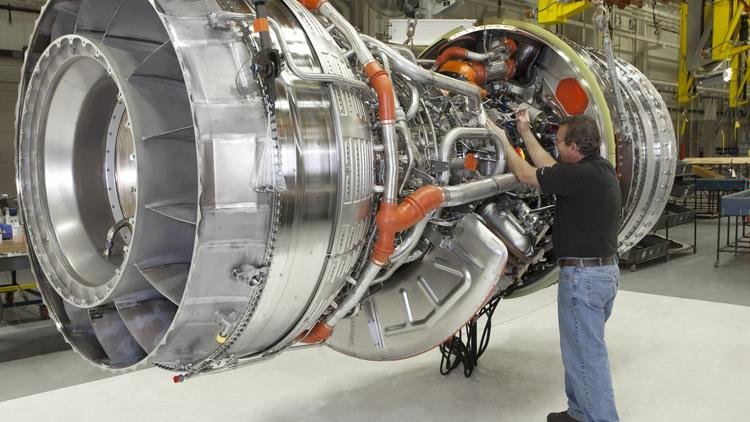 s-058336-ge90-115b-horizontal-assembly-durham_750xx1800-1013-0-188.jpg