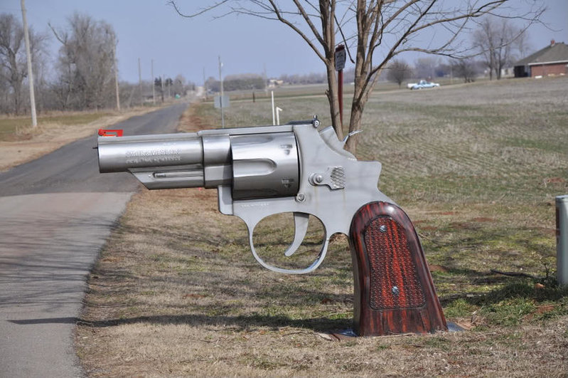 S&W mailbox 1.jpg