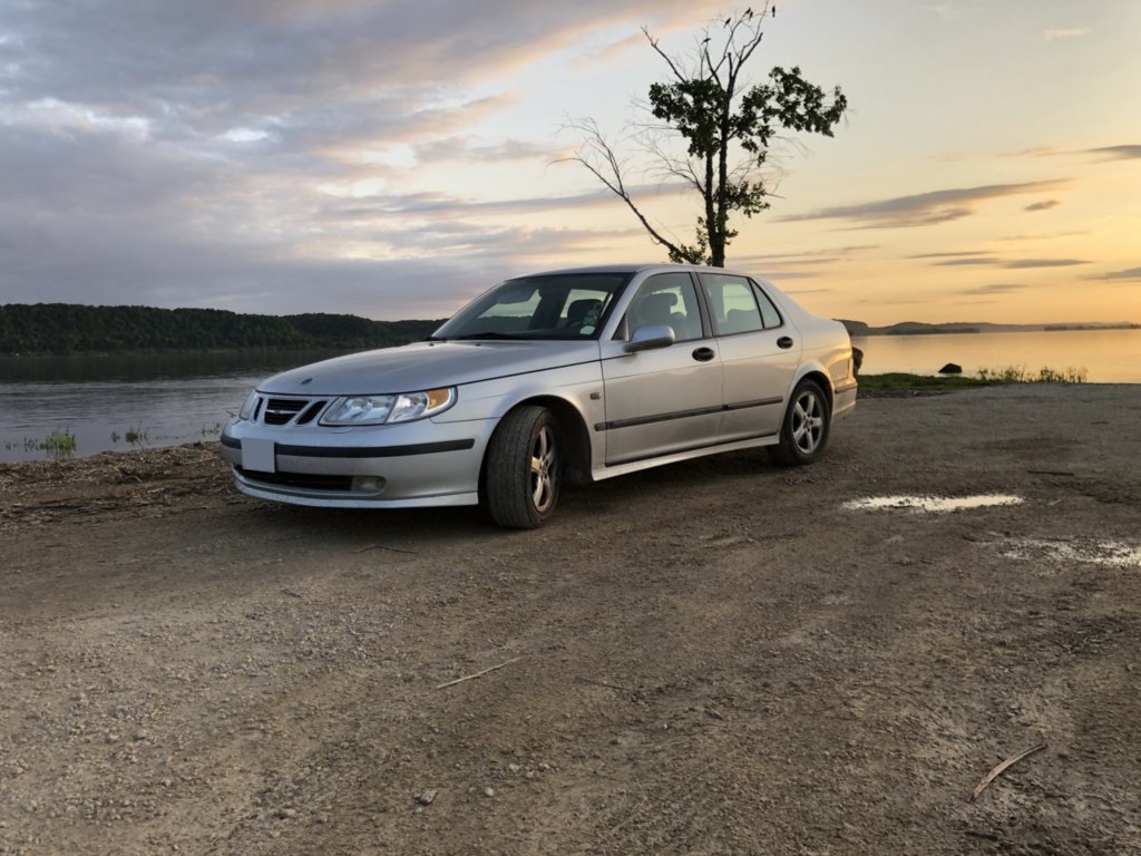SAAB_On_Water.jpg