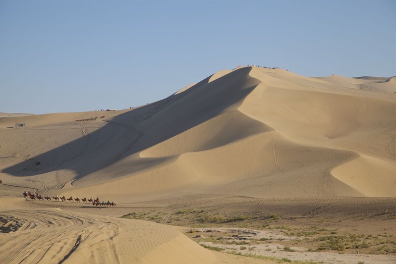 Sand Dunes of Dunhuang 5.jpg