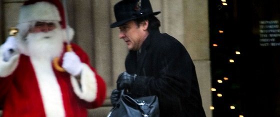 santa-and-cusack.jpg