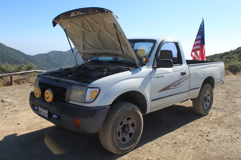 SantiagoPeak_ParkingLot_4July2019_p2.jpg