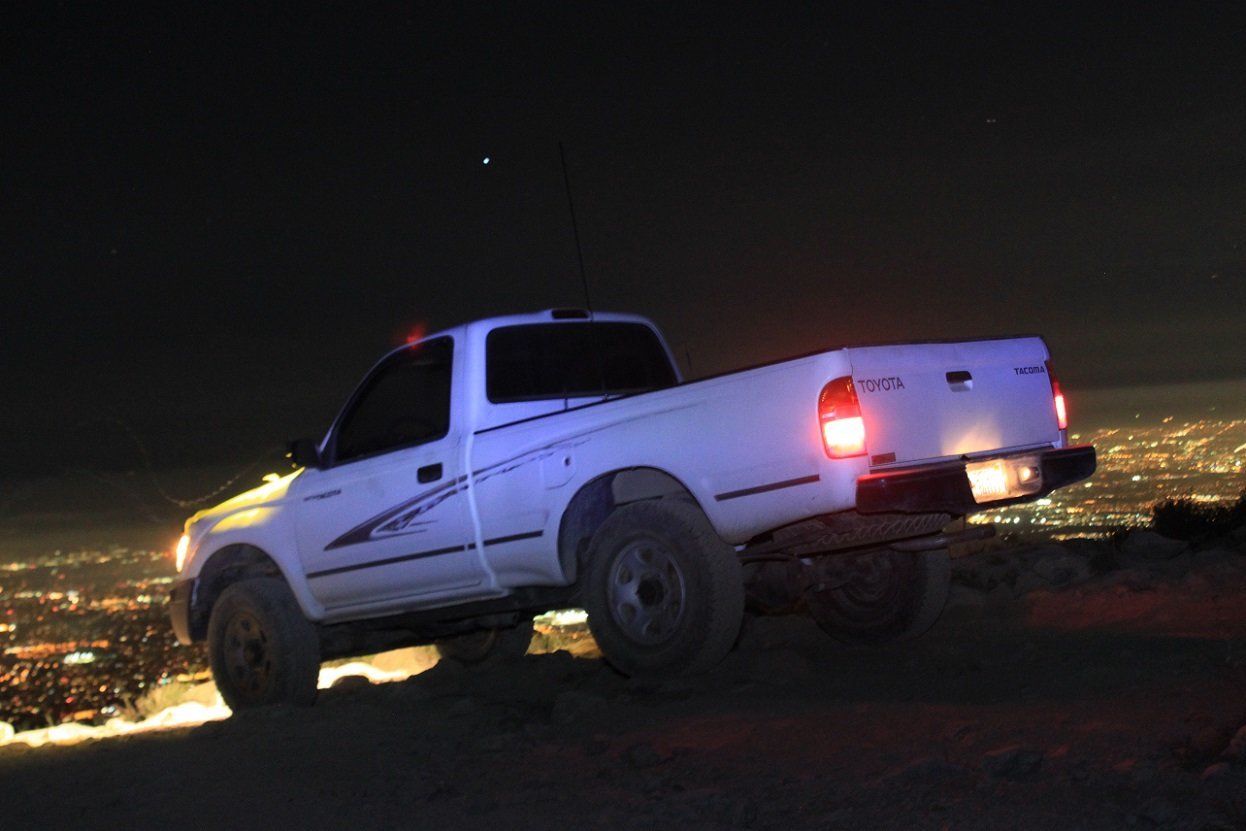 SantiaogPeak_night_p1.jpg