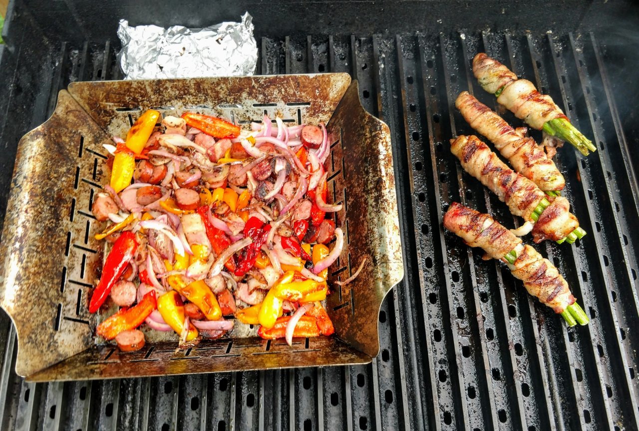 sausage asperagus onion peppers.jpg
