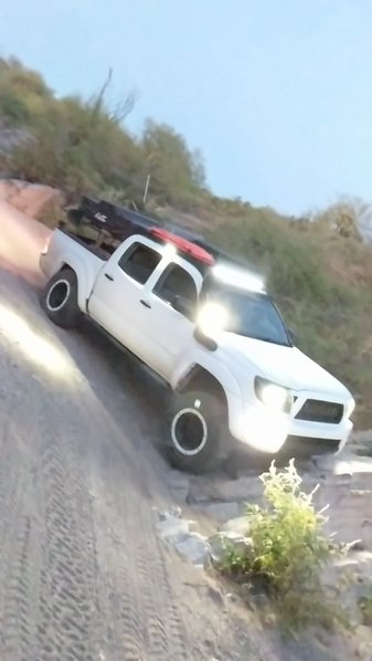 Screenshot_20170402-224840.jpg