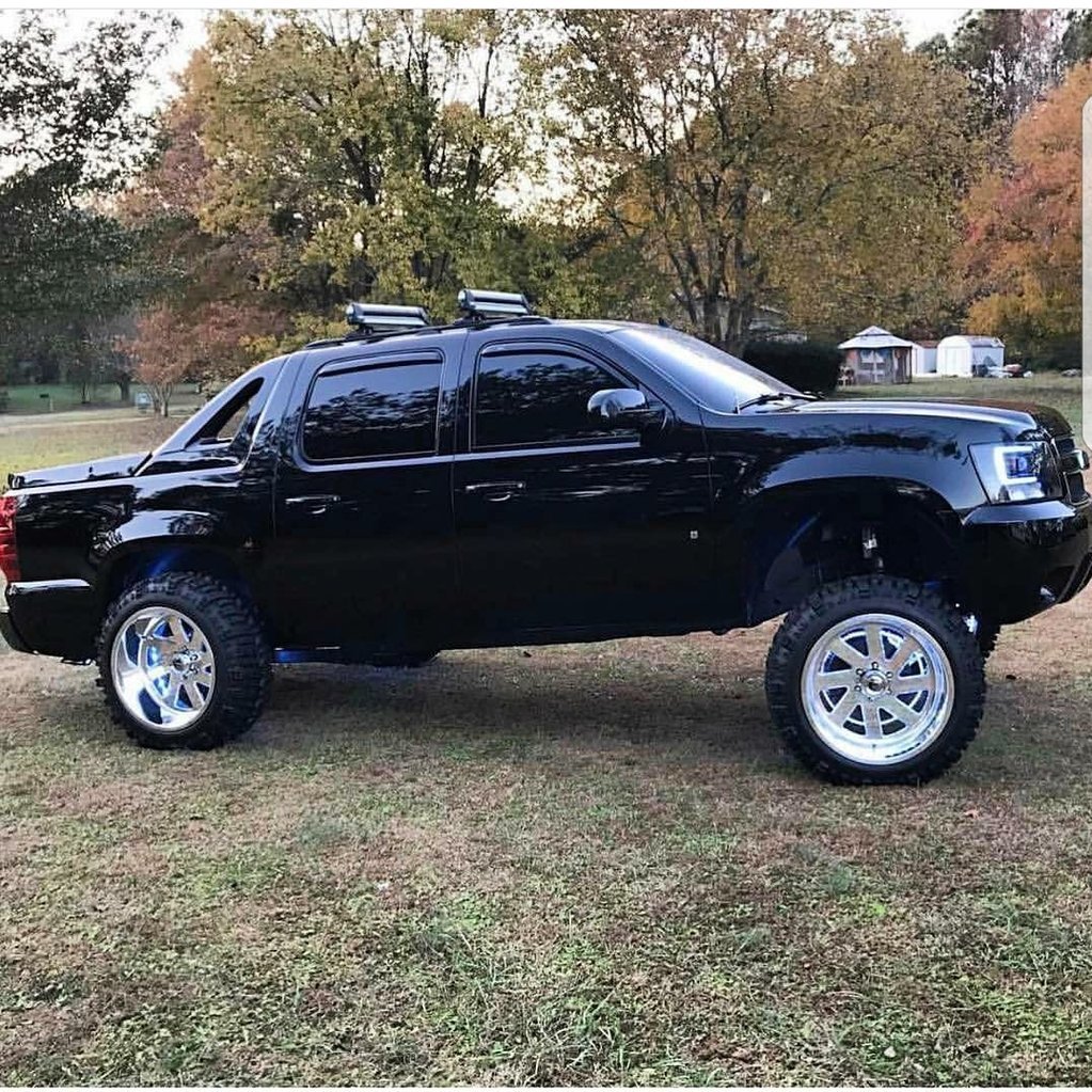 Toyota Tacoma Squatted