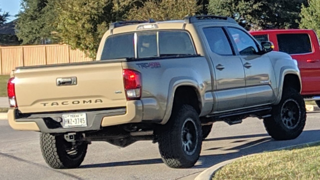 Screenshot_20181114-193948.jpg