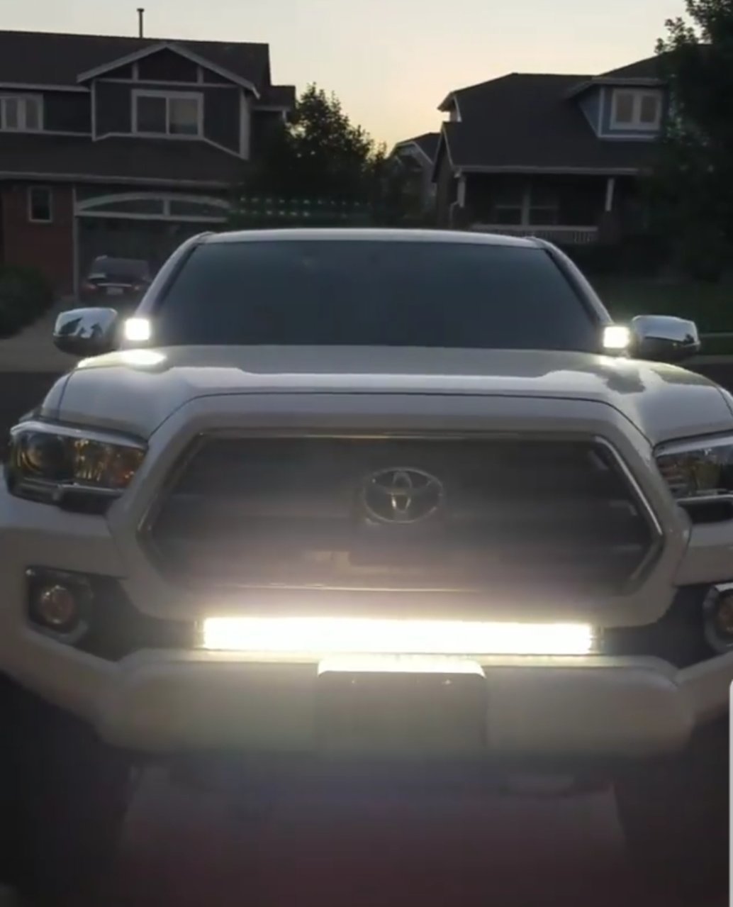 Screenshot_20190202-223837_Instagram[1].jpg