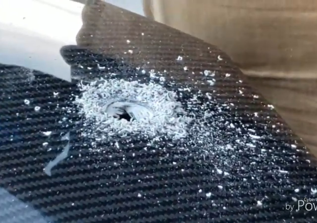 Screenshot_20190519-035907_YouTube.jpg