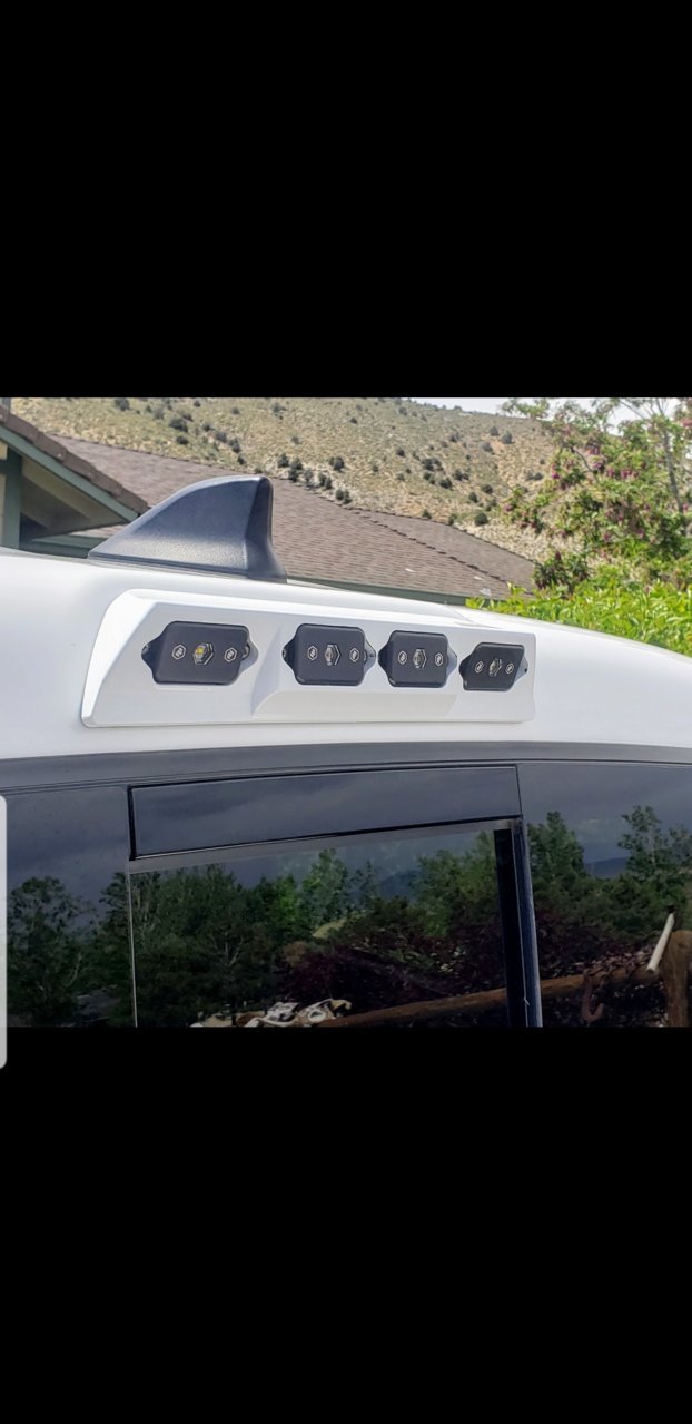 Screenshot_20190526-144919_Photos.jpg