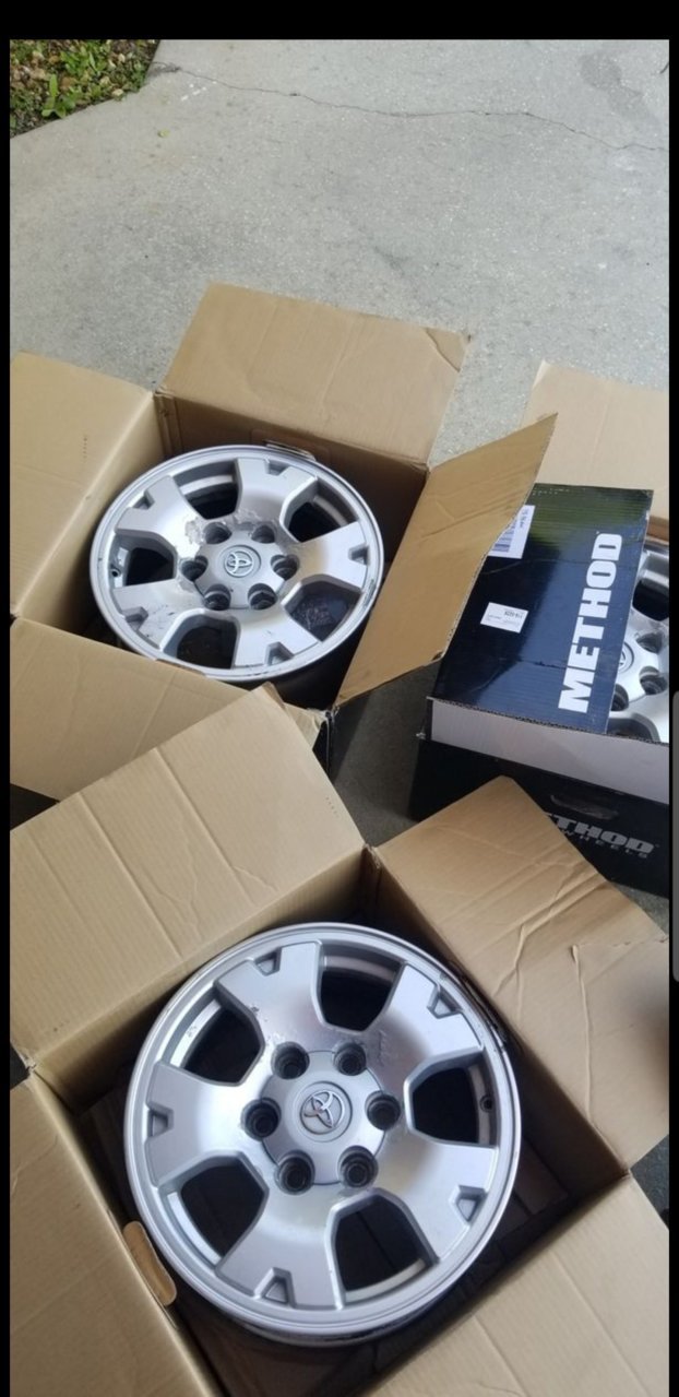 Screenshot_20191128-214922_OfferUp.jpg
