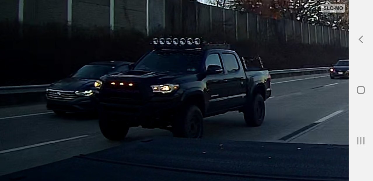 Screenshot_20191220-104050_BlackVue.jpg