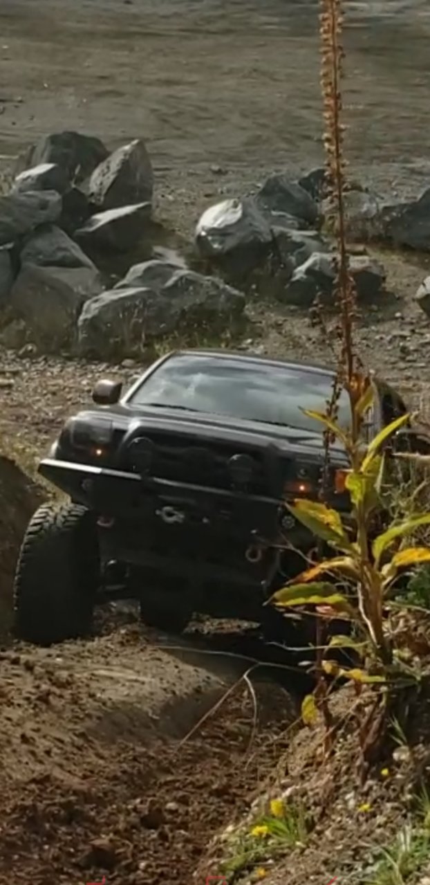 Screenshot_20200921-223631_Video Player.jpg