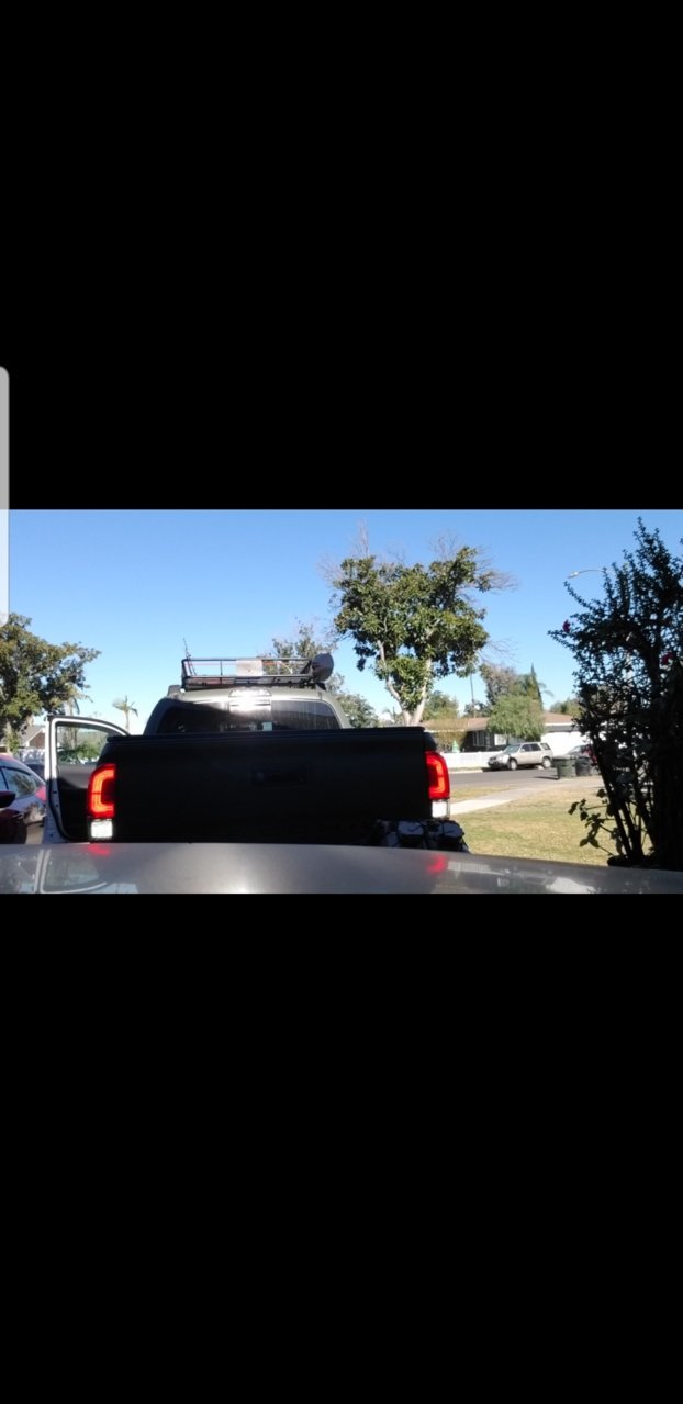 Screenshot_20201225-112704_Video Player.jpg
