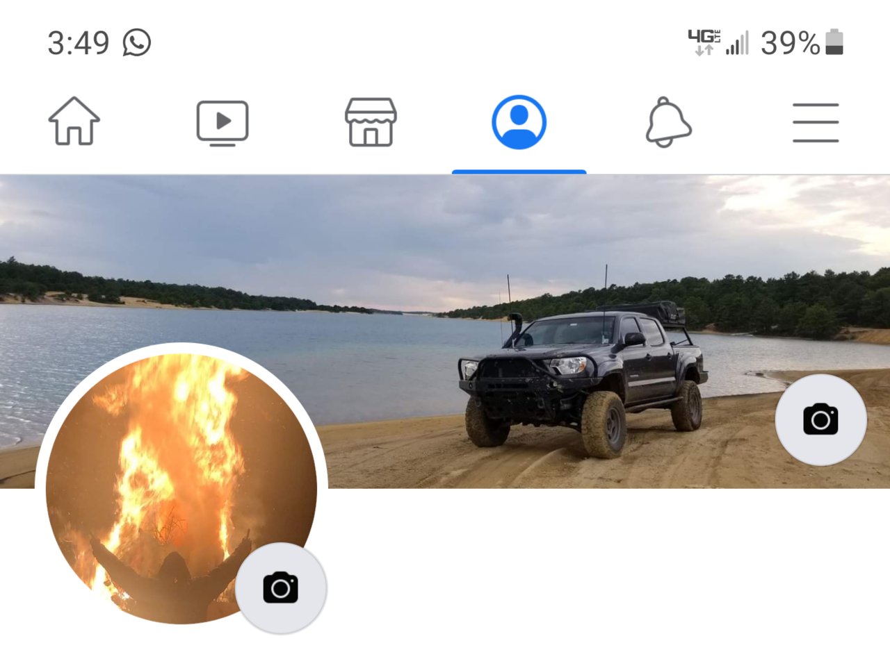 Screenshot_20211127-034927_Facebook.jpg
