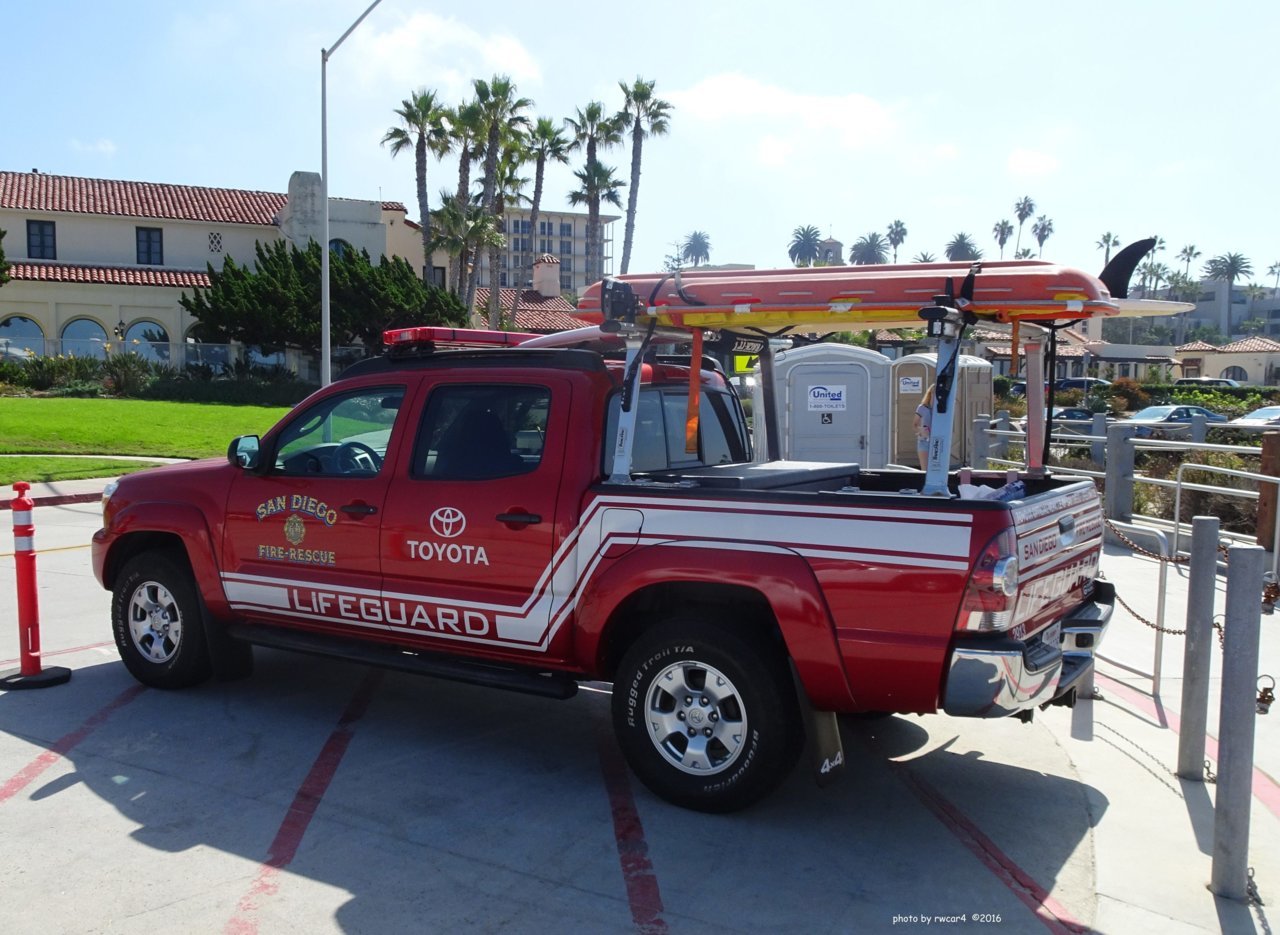 sdbeach121.jpg