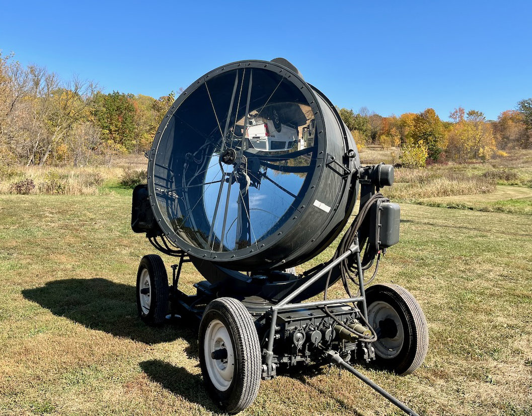 searchlight-for-sale-02.jpg