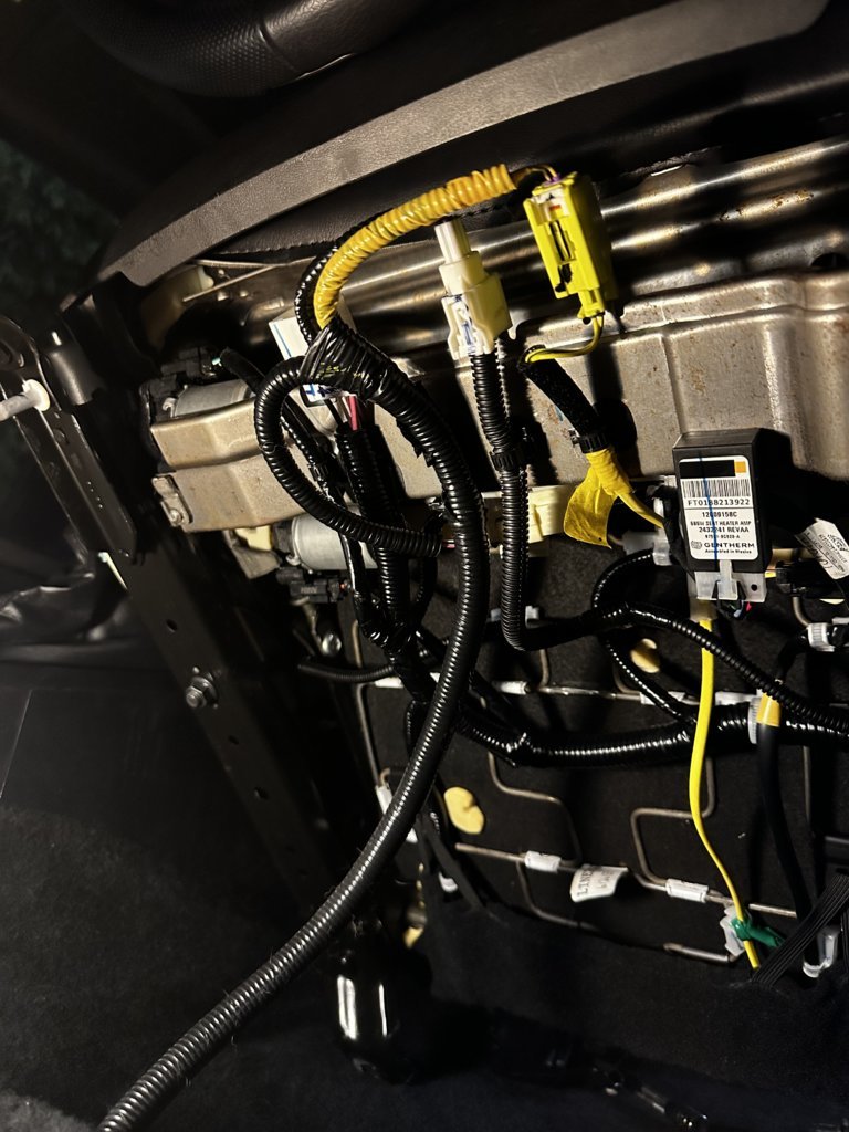 Seat connected without BA3.jpg