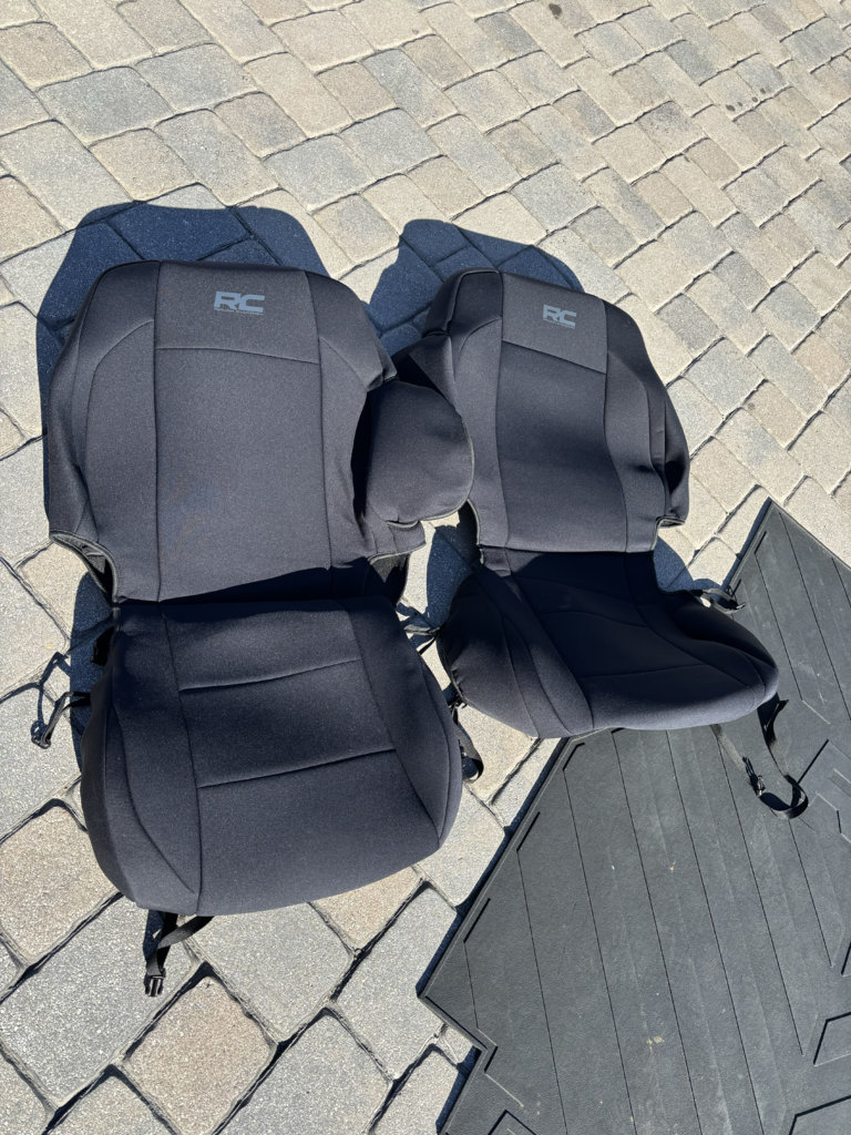 Seat covers.jpg
